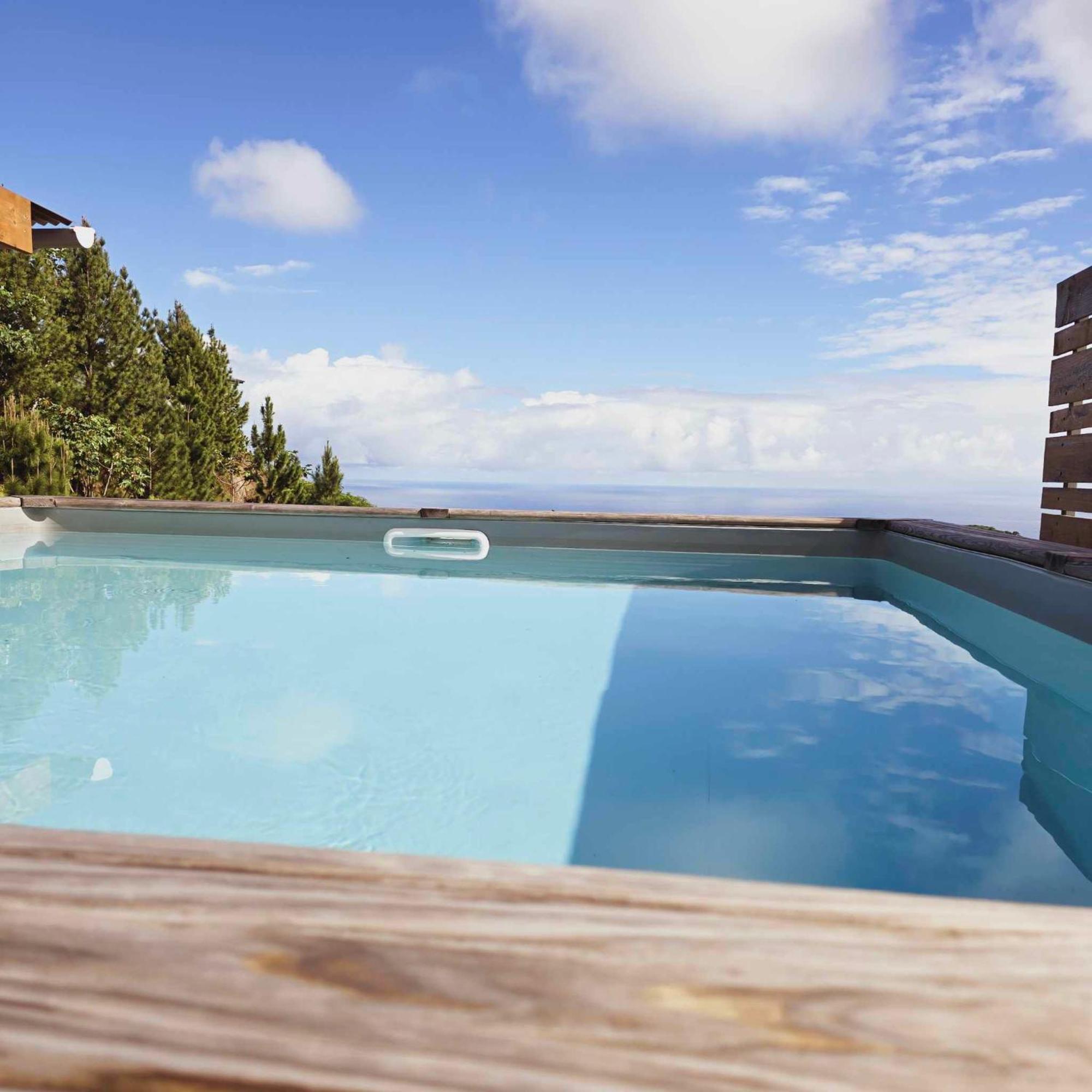 Fare Toahana, Accommodation With A Ocean View Faaa Buitenkant foto