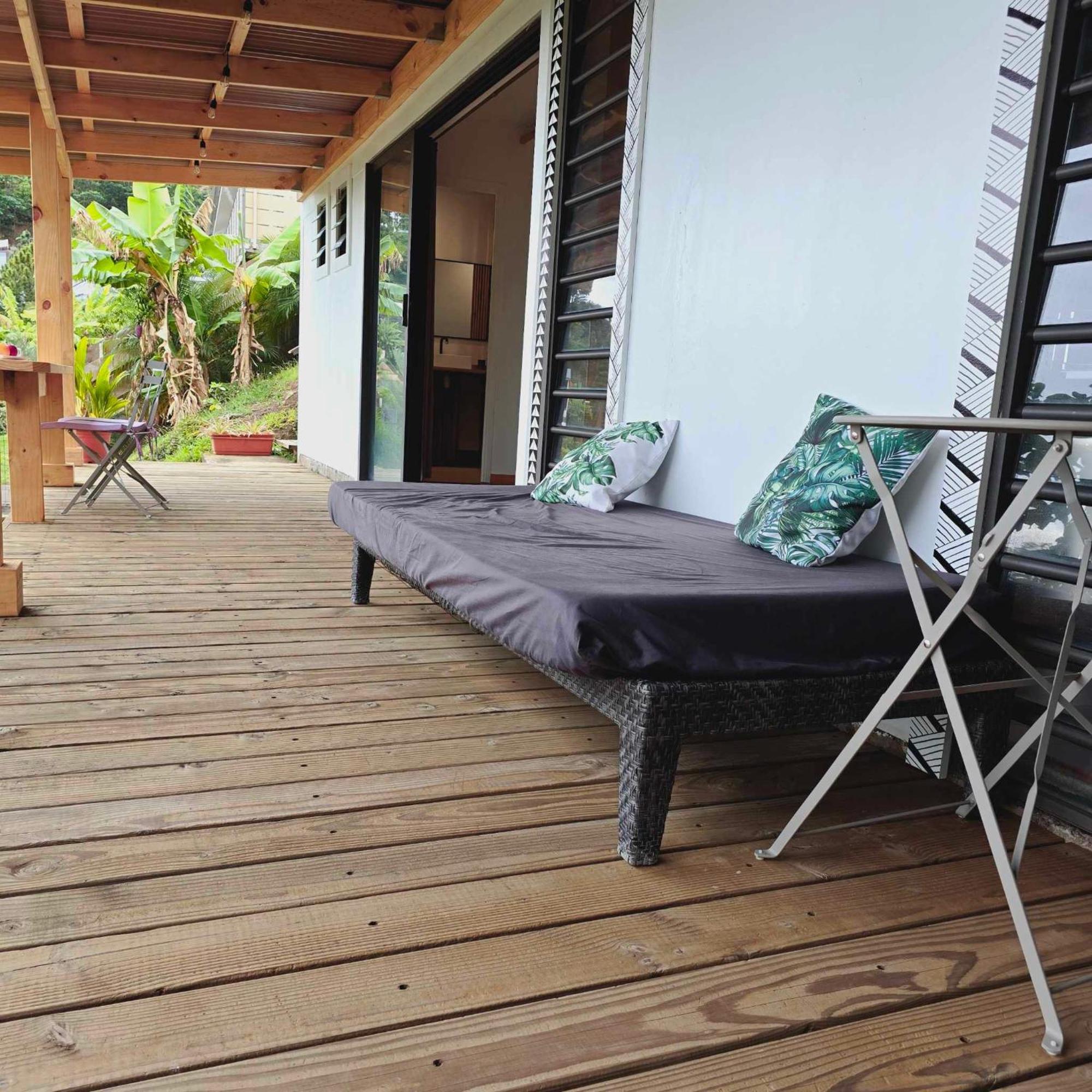 Fare Toahana, Accommodation With A Ocean View Faaa Buitenkant foto