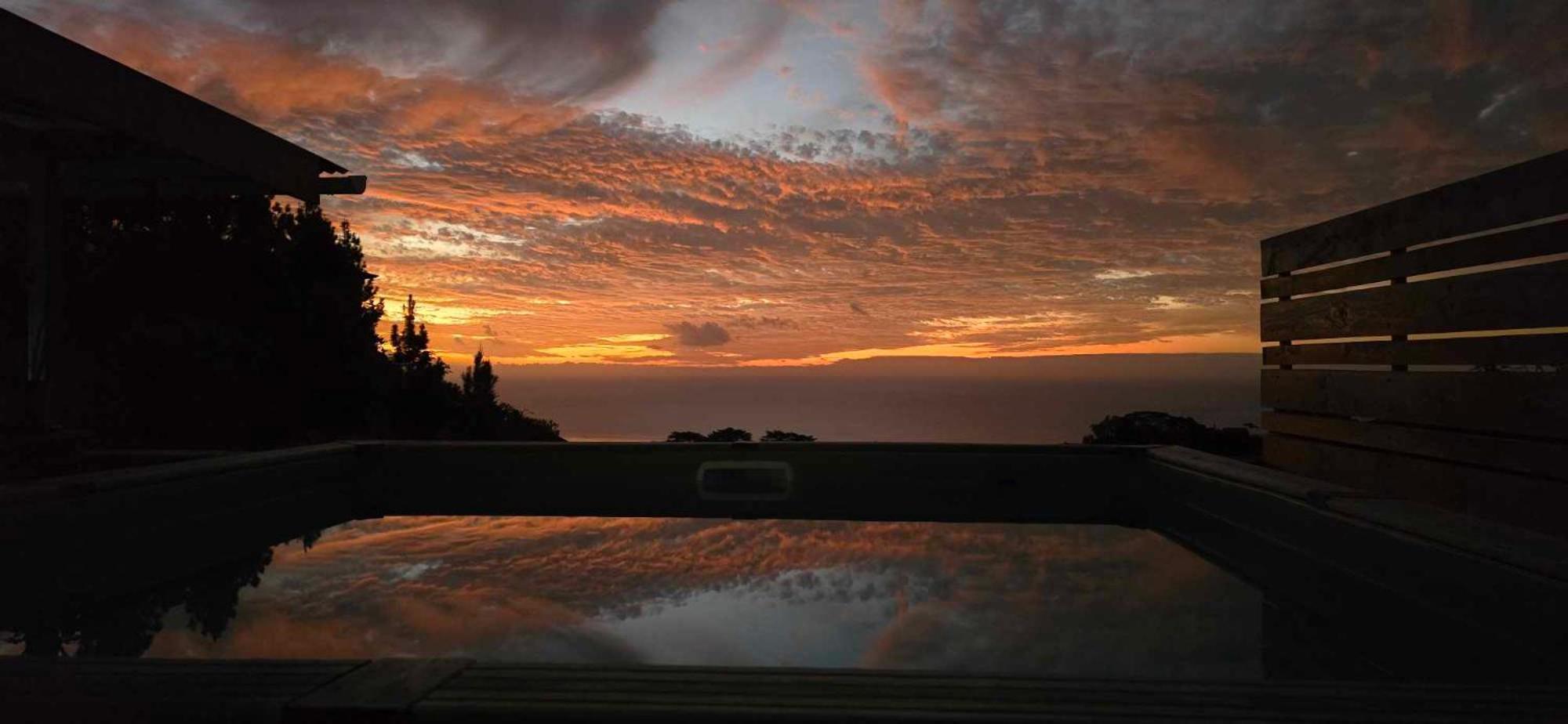 Fare Toahana, Accommodation With A Ocean View Faaa Buitenkant foto