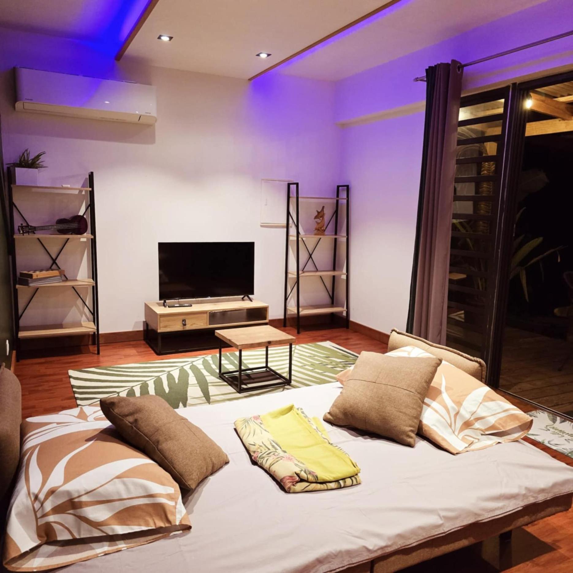 Fare Toahana, Accommodation With A Ocean View Faaa Buitenkant foto